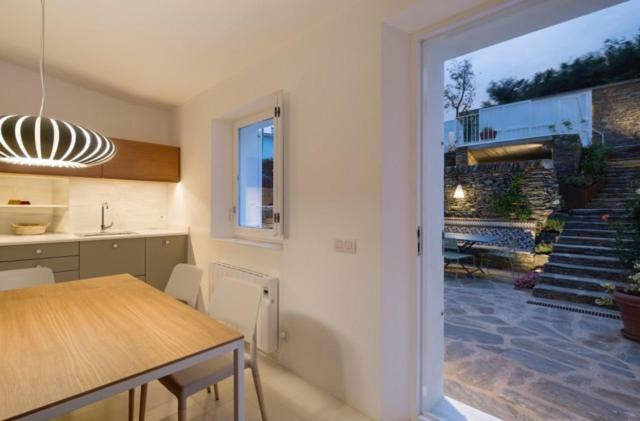Centric Townhouse With Sea View - Casa Marta Villa Cadaqués Kültér fotó