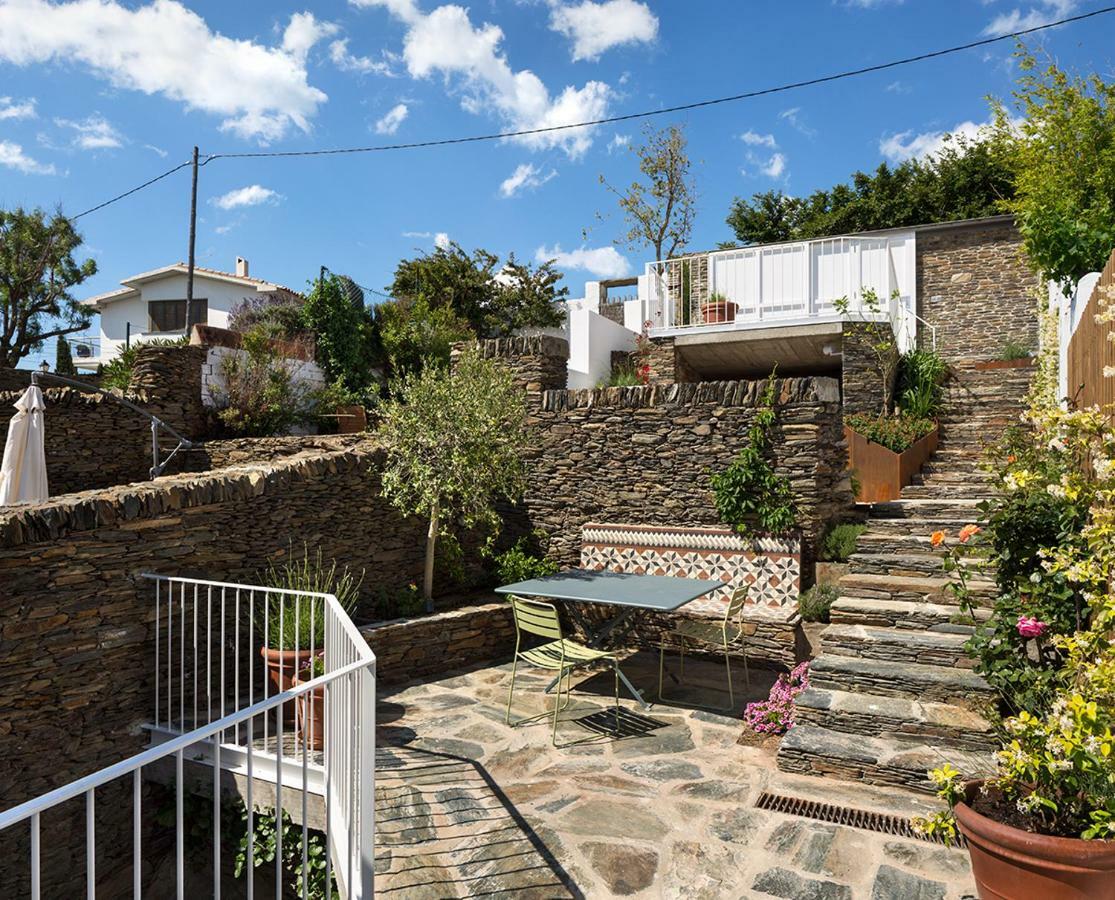 Centric Townhouse With Sea View - Casa Marta Villa Cadaqués Kültér fotó